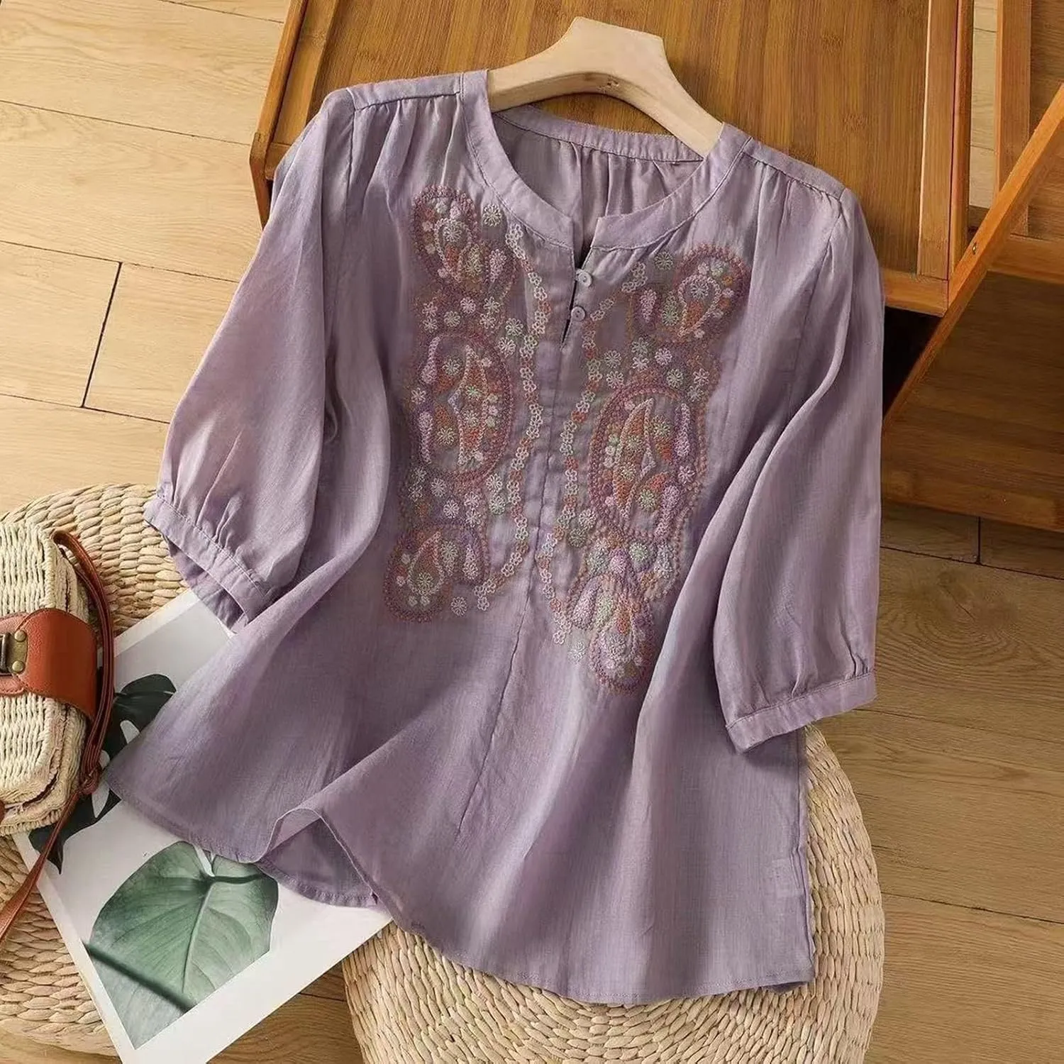 Cotton Linen Shirts for Women 2025 Floral Embroidered Tops Boho Ethnic Women 3/4 Sleeve V Neck Gauze Tunic Tshirt