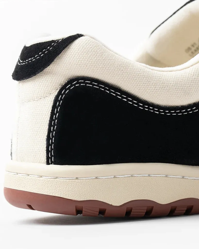 Womens OS Suede Shoes in Black
